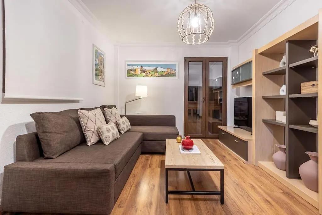 Apartamento Con Terraza A 4 Minutos De La Catedral Granada Apartment