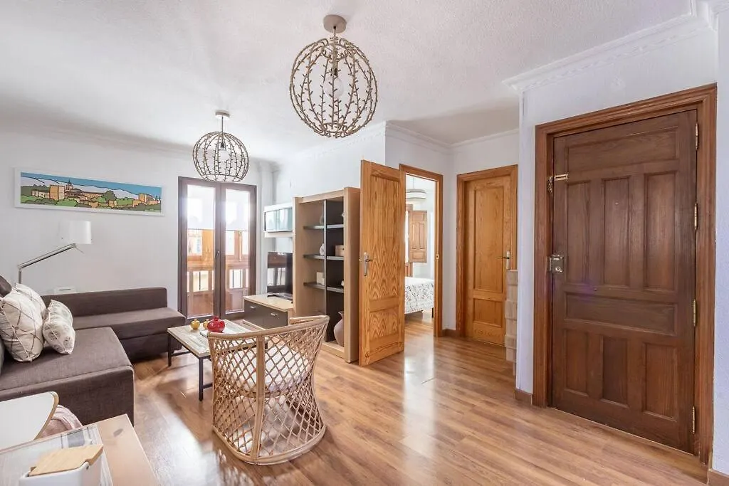 Apartamento Con Terraza A 4 Minutos De La Catedral Granada 0*,
